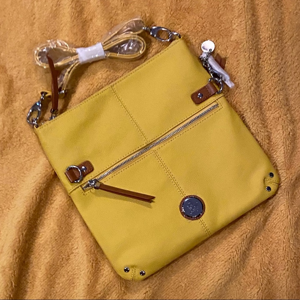 Perfect Yellow Purse for Summer